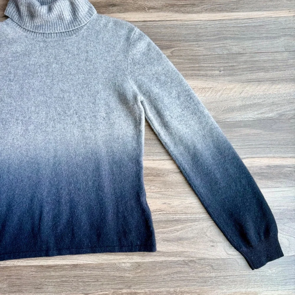 Minimalist 100% Cashmere Ombre Turtleneck‎ Knit Sweater Gradient M